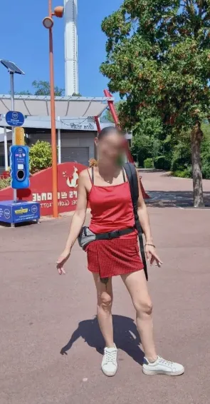Isabella, 39