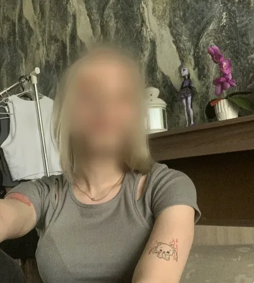 Linda, 19