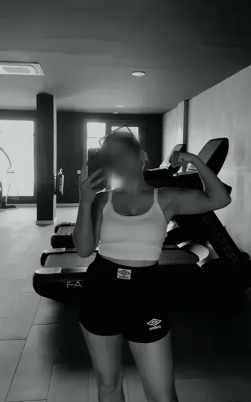 Petra, 25