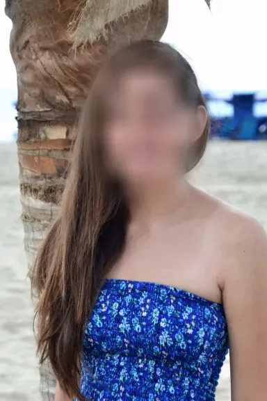 Rania, 28
