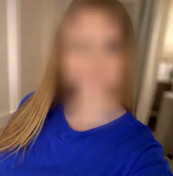 Sanne, 39