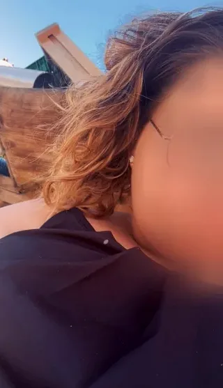 Sophie, 27