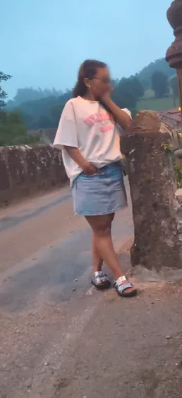 Tess, 32